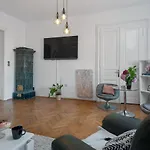 The Grand Mansion On La Guardia * Rijeka