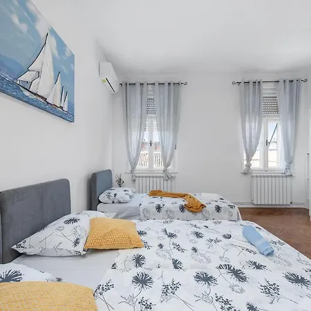 Apartament The Grand Mansion On La Guardia *