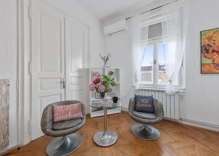 Appartamento The Grand Mansion On La Guardia Fiume
