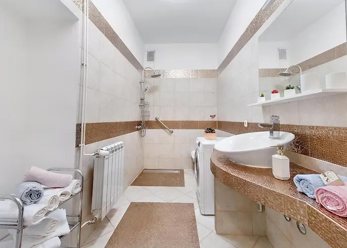 Appartamento The Grand Mansion On La Guardia Fiume